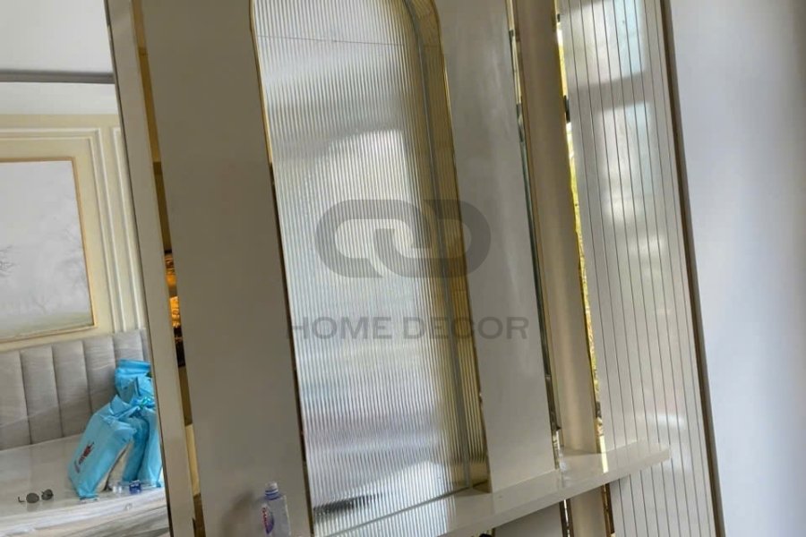 Nẹp T Inox Vàng Gương làm tăng vẻ sang trọng cho đồ nội thất