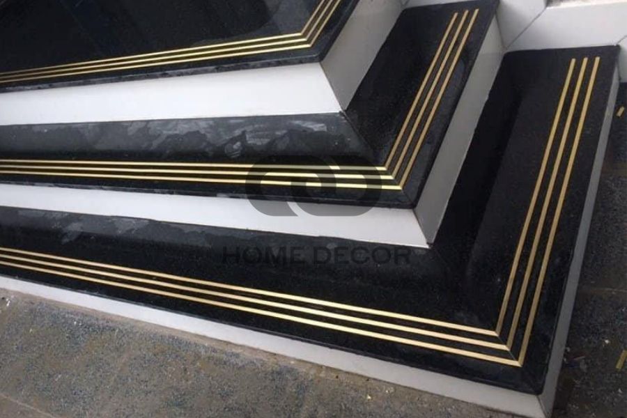Lắp Đặt Nẹp Chống Trượt Âm Sàn: Giải Pháp An Toàn và Thẩm Mỹ Đỉnh Cao Cho Mọi Công Trình