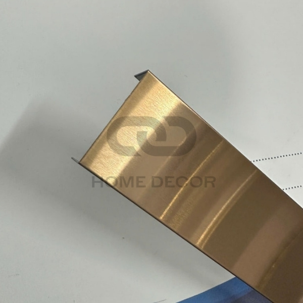 Nẹp Inox Vàng Xước: Nét Chấm Phá Tinh Tế, Đậm Chất Hiện Đại