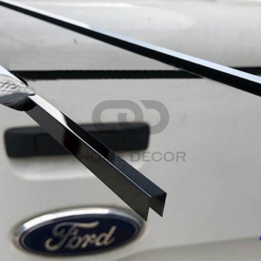 Nẹp U Inox Đen (BóngXước)